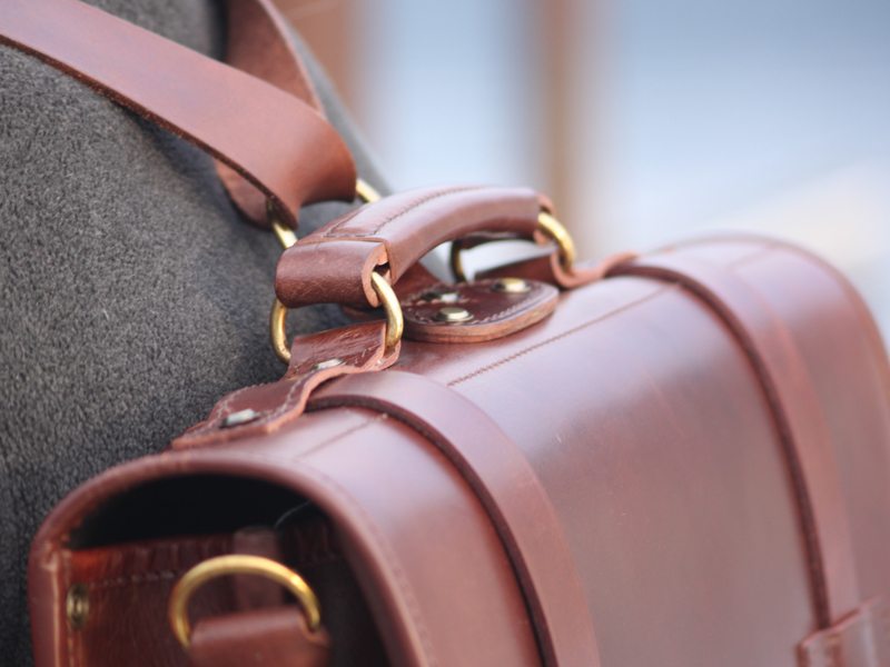 LederMann-Extra-Large-Leather-Briefcase-Backpack-8