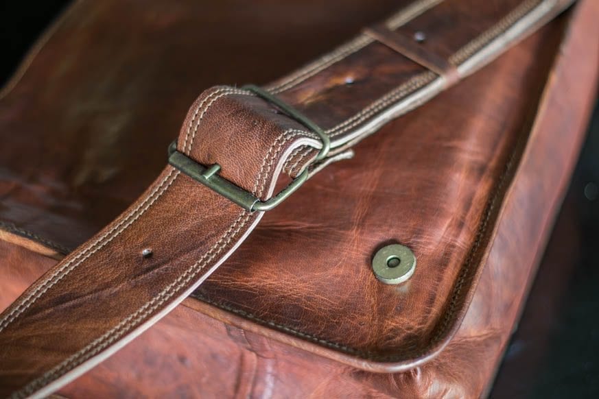 High-On-Leather-Vintage-Brown-Messenger-Bag-DSC_0031