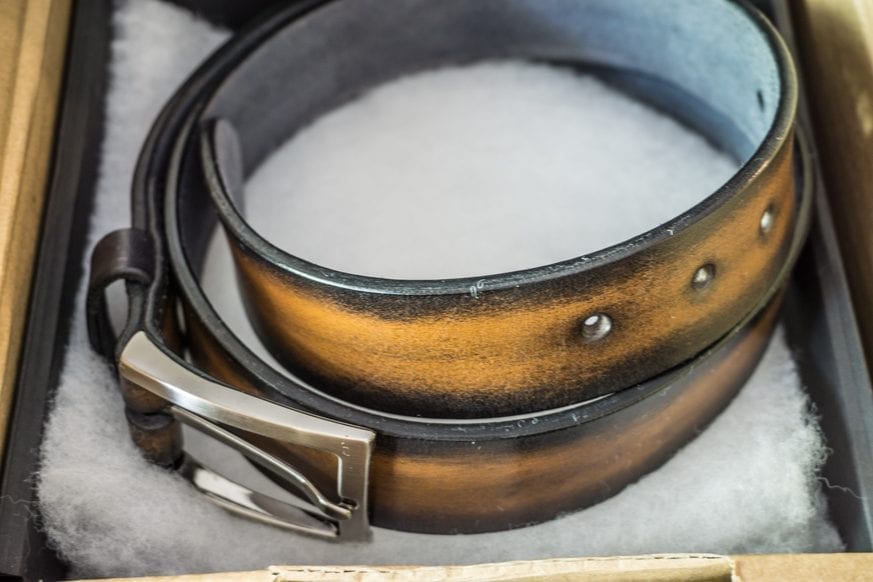 Les-Cuirs-Peussou-Handmade-Leather-Belt-Review---$79.55-BestLeather.org-DSC00864